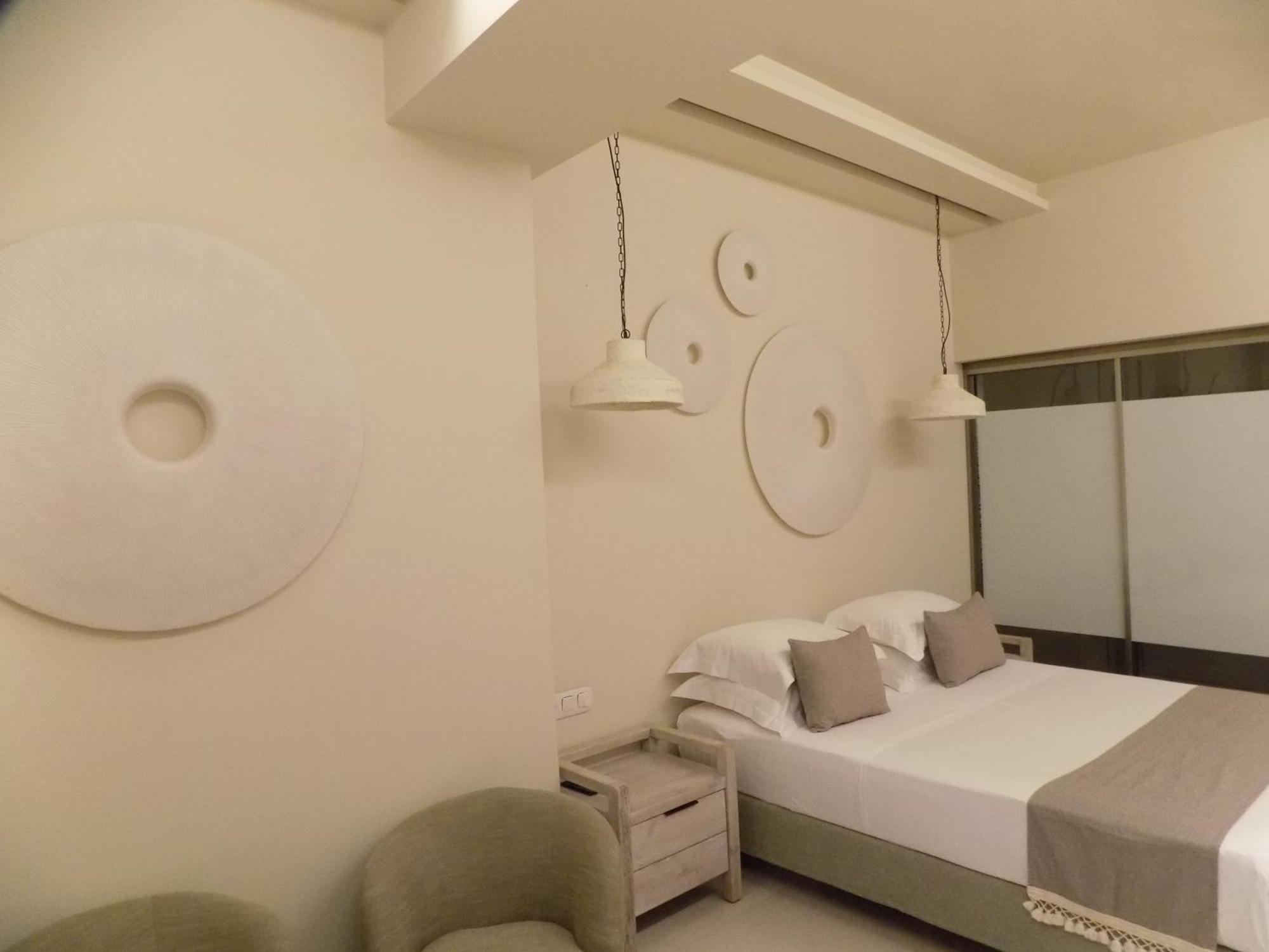 Sea Nymphs Suites Agia Anna  Exterior photo